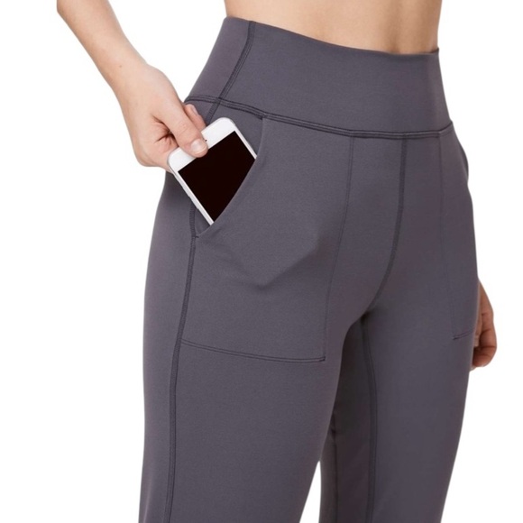 Lululemon Align Jogger Crop – 23” – Size 4 - Picture 7 of 9
